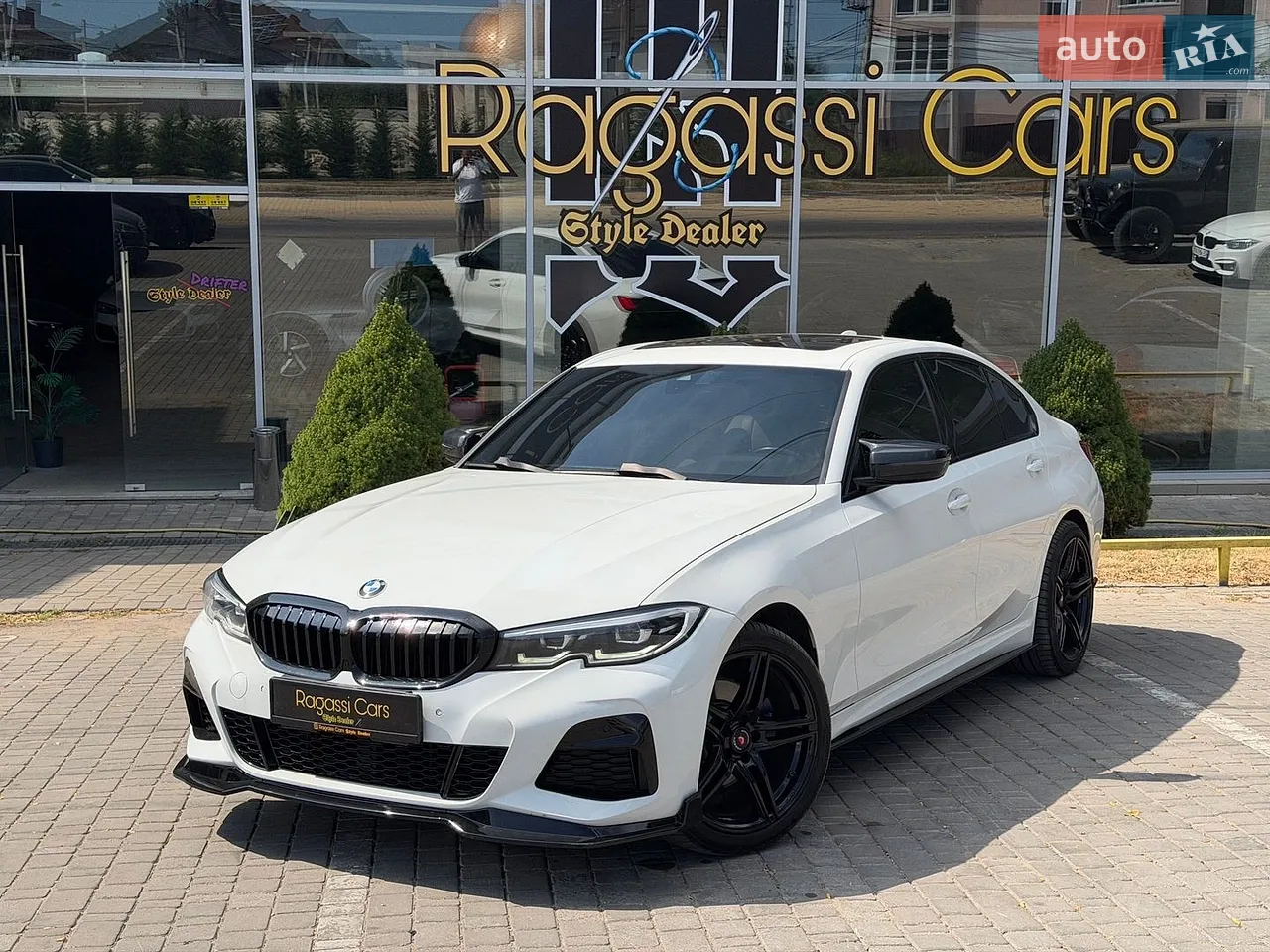 2014 BMW 5er - мініатюра 18