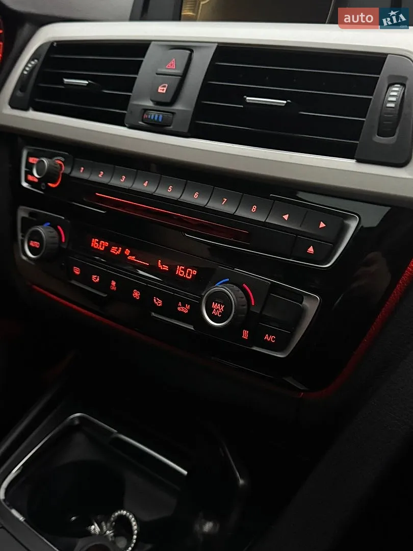2017 BMW 3er - мініатюра 18