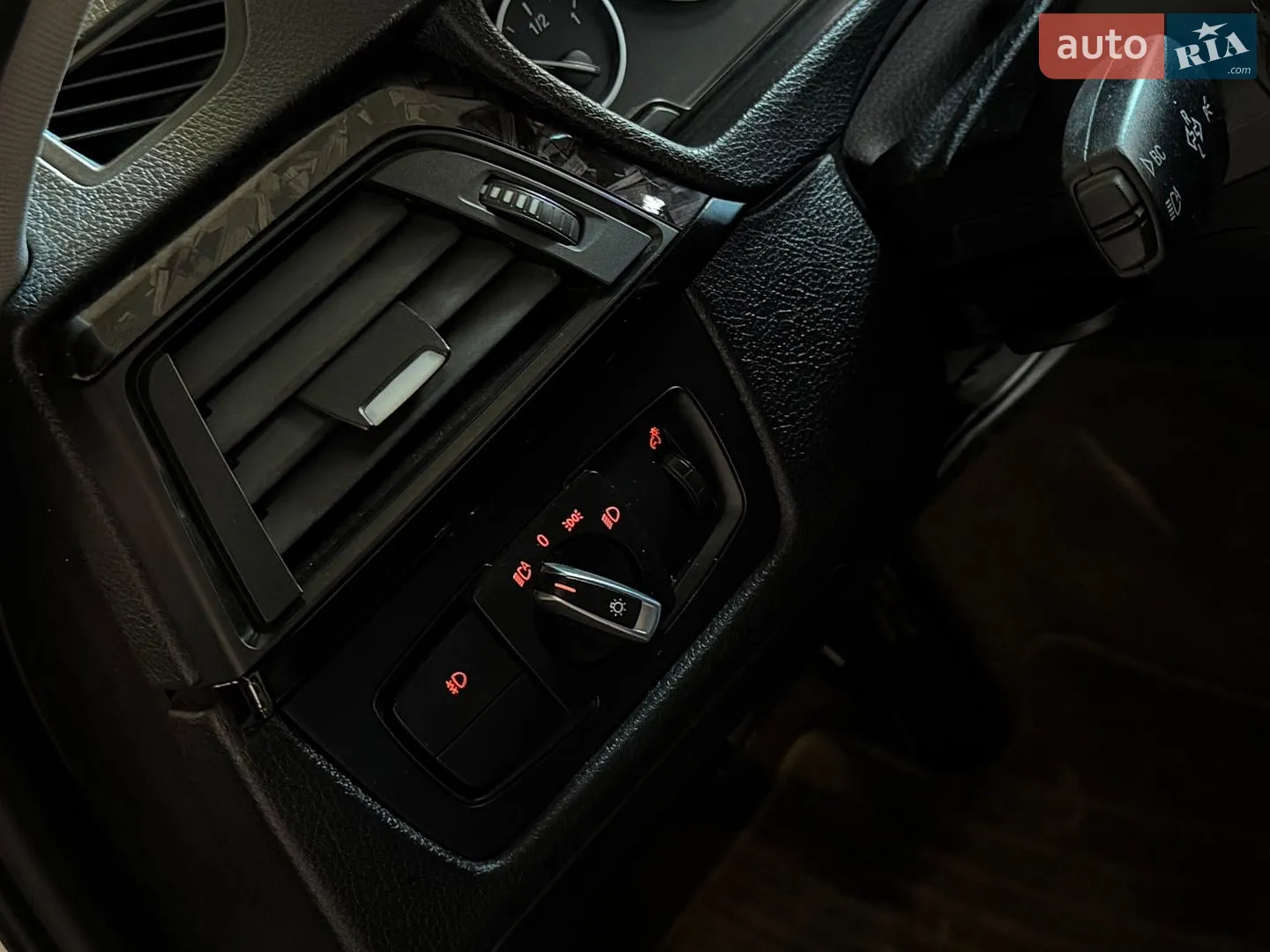 2012 BMW 3er - мініатюра 29
