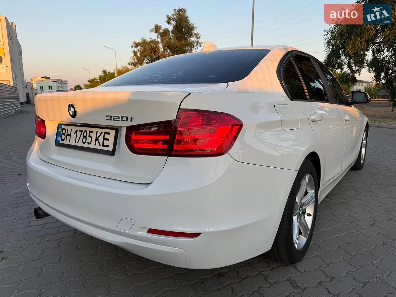 2015 BMW 3er - мініатюра 4