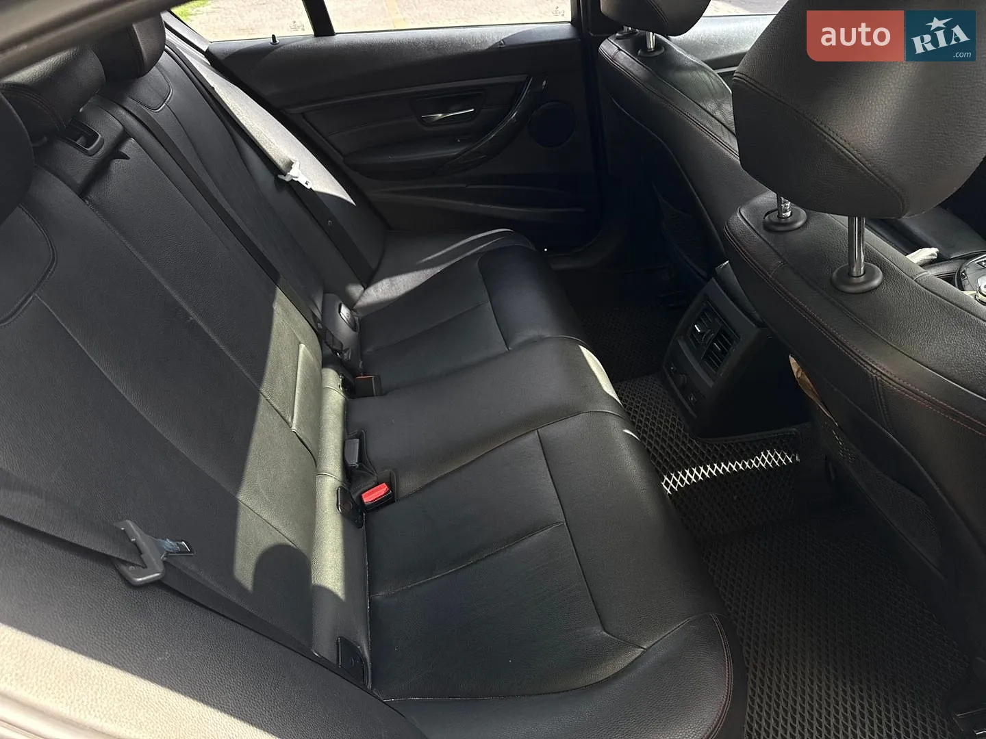 2012 BMW 3er - мініатюра 20