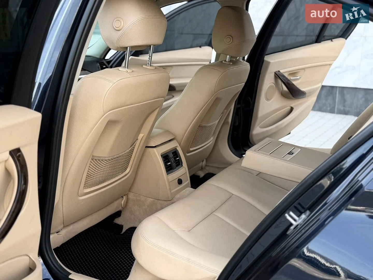 2015 BMW 3er - мініатюра 16