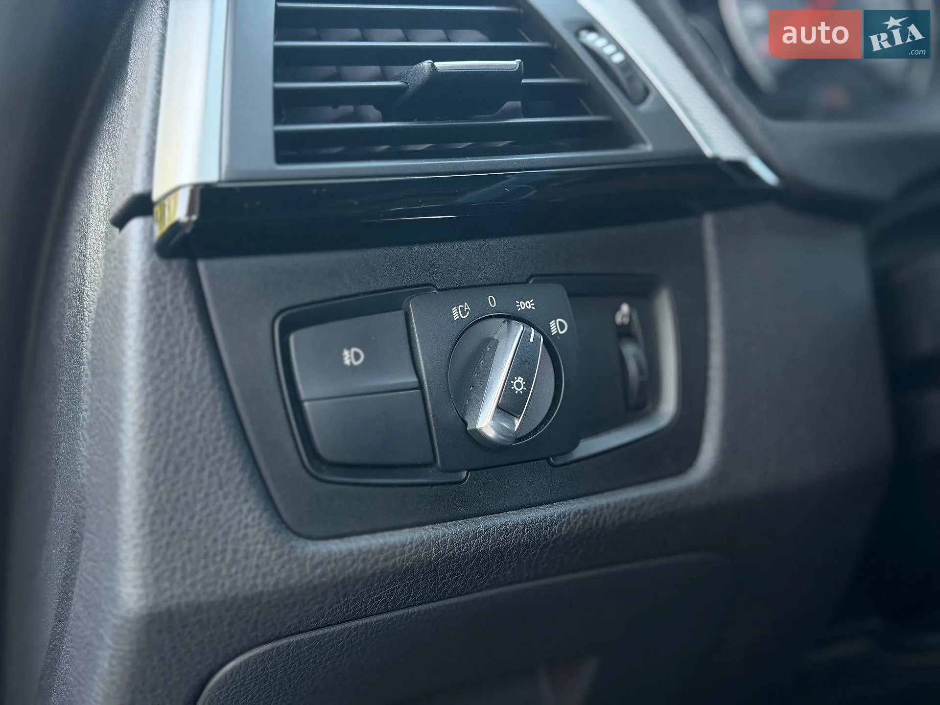 2016 BMW 3er - мініатюра 29