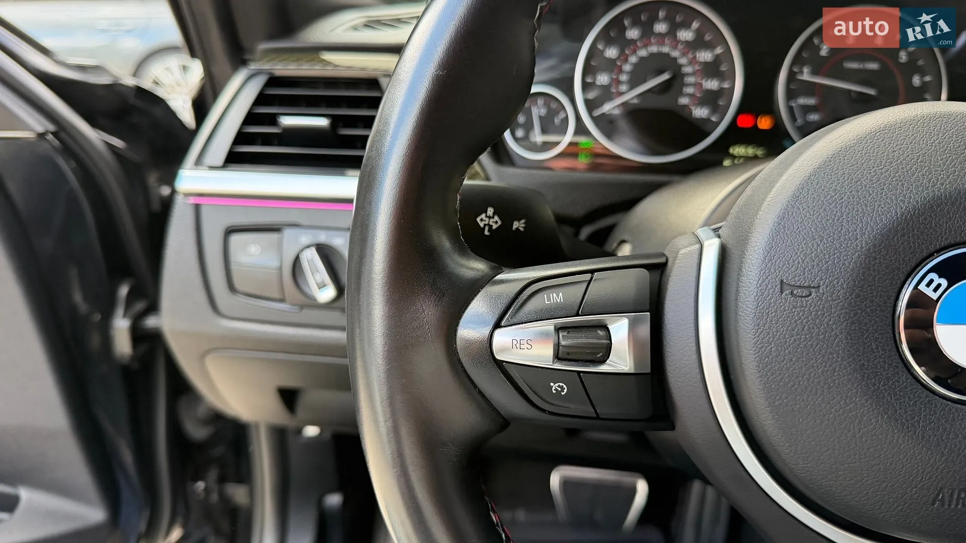 2014 BMW 3er - мініатюра 28