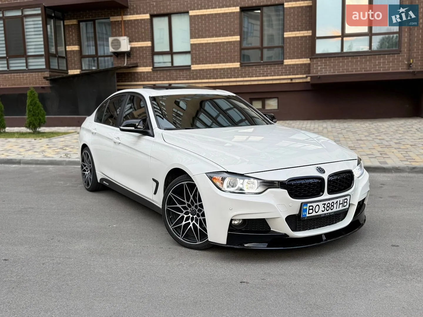 2014 BMW 3er - мініатюра 2