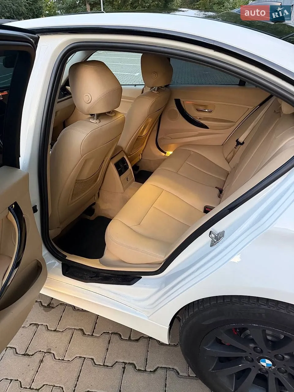2014 BMW 3er - мініатюра 15