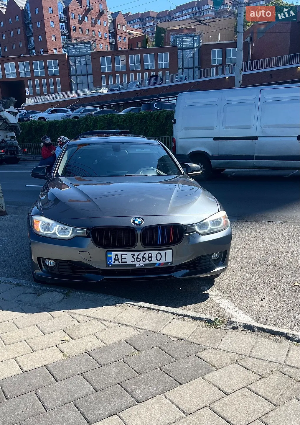 2012 BMW 3er - мініатюра 2