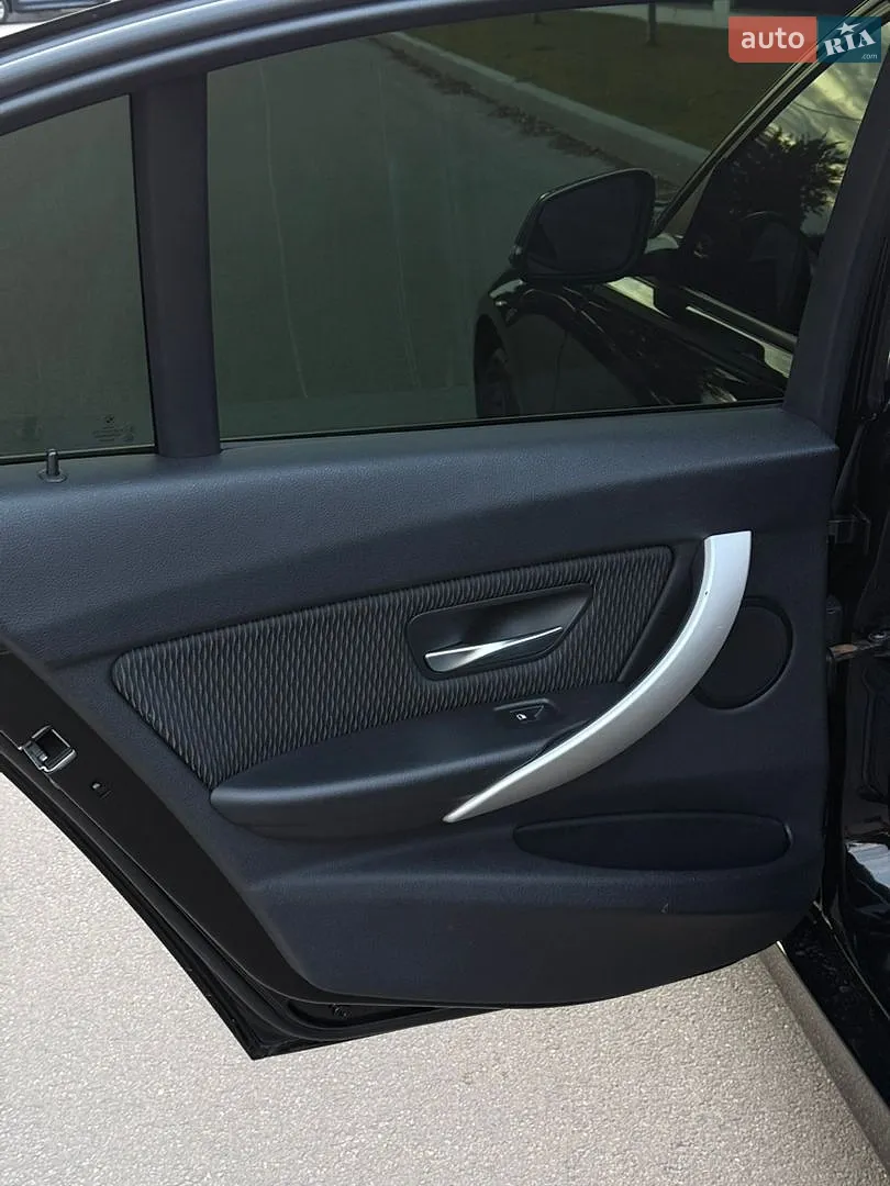 2013 BMW 3er - мініатюра 23
