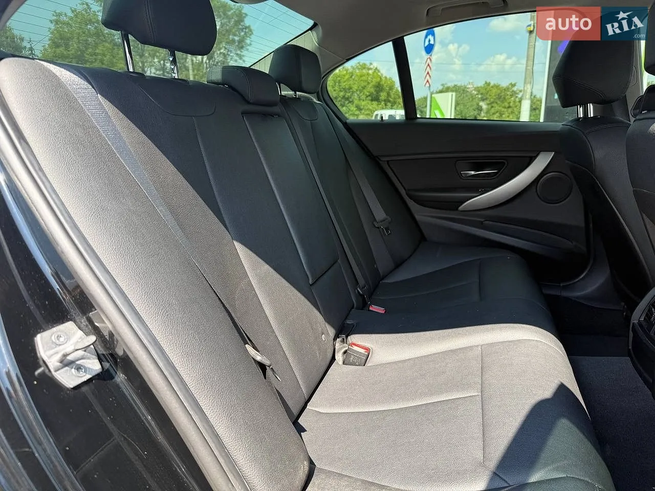 2016 BMW 3er - мініатюра 12