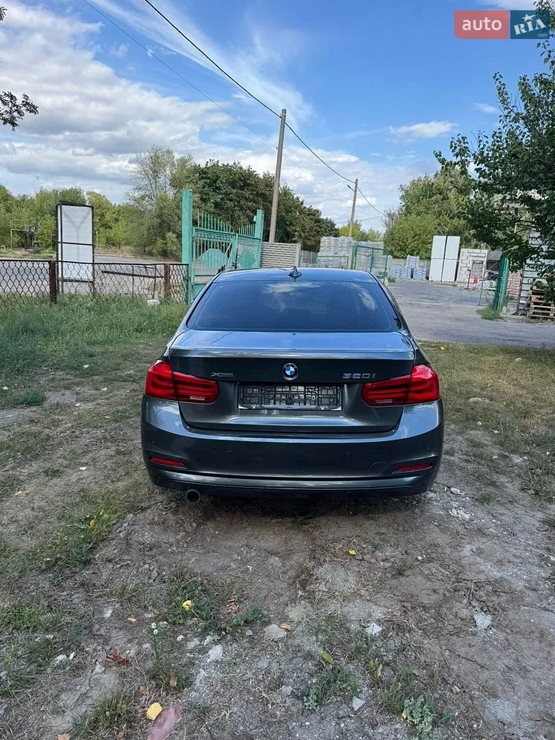 2016 BMW 3er - мініатюра 12