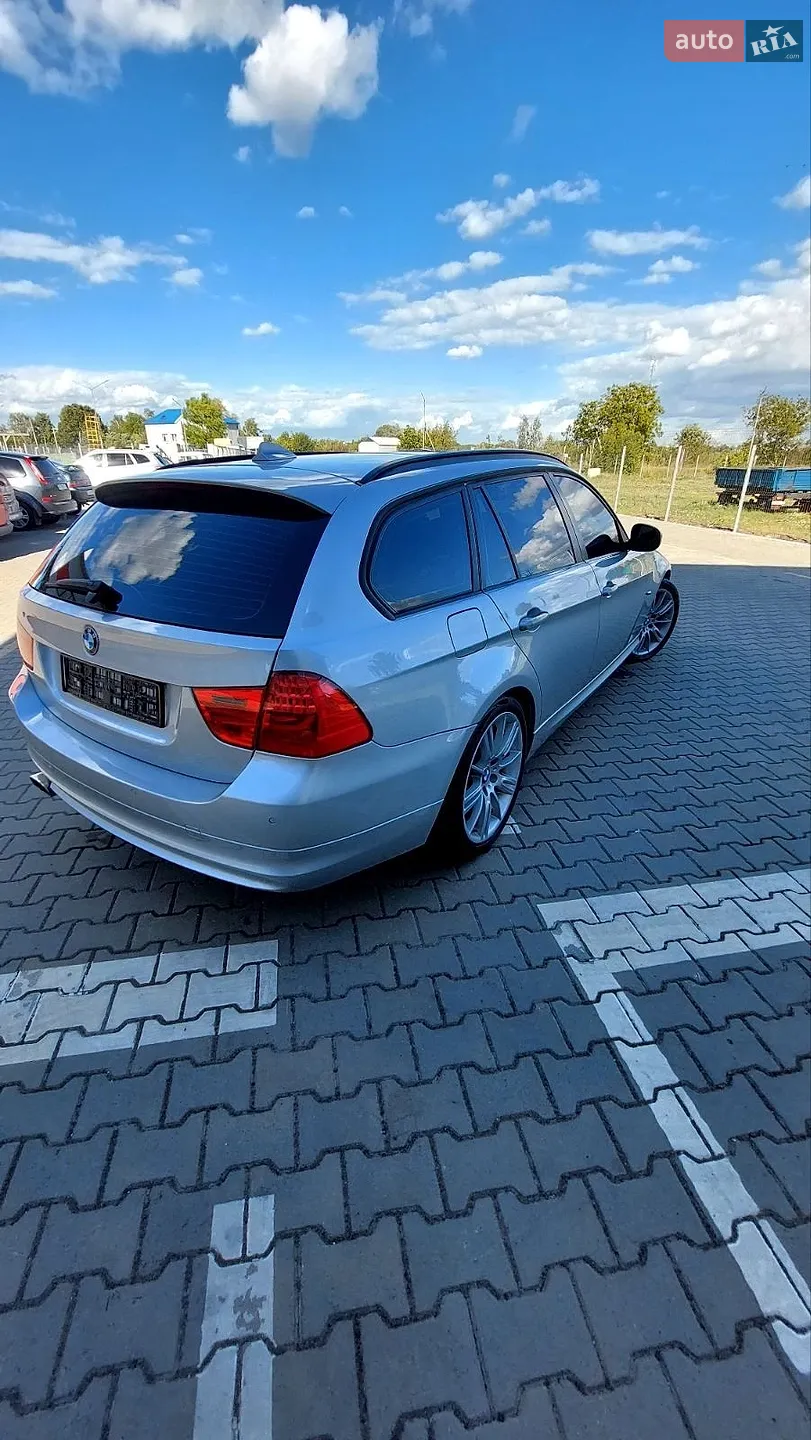 2011 BMW 3er - мініатюра 2