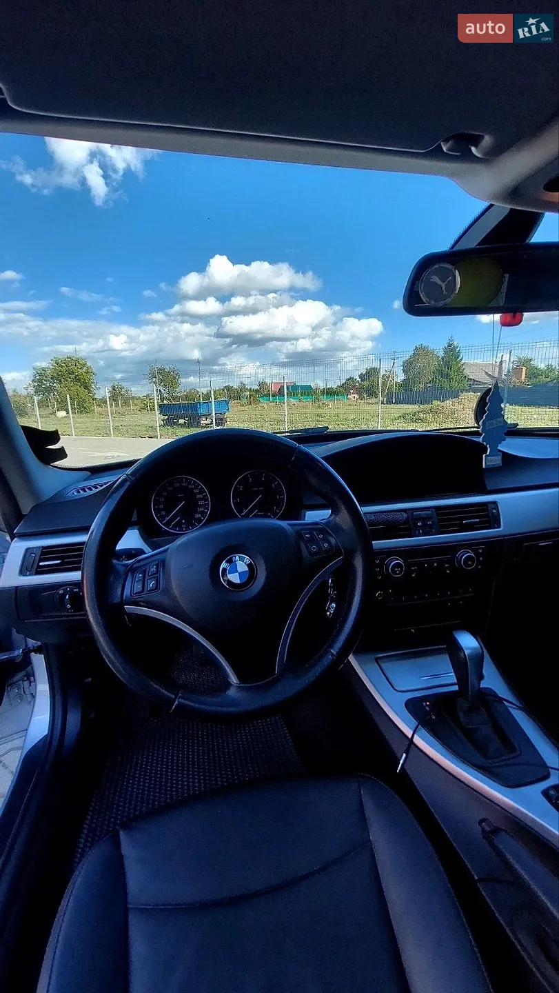 2011 BMW 3er - мініатюра 11
