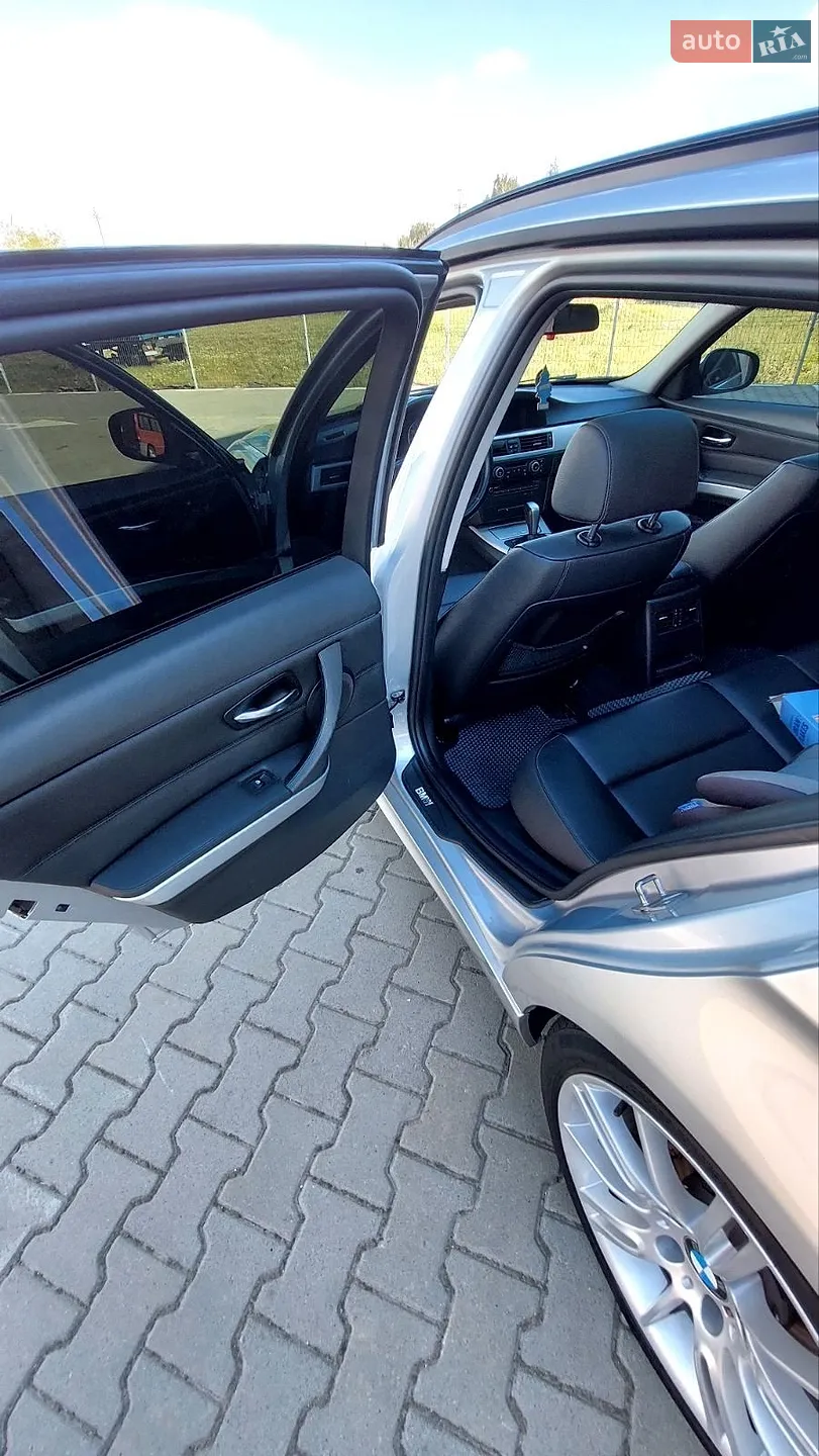 2011 BMW 3er - мініатюра 9