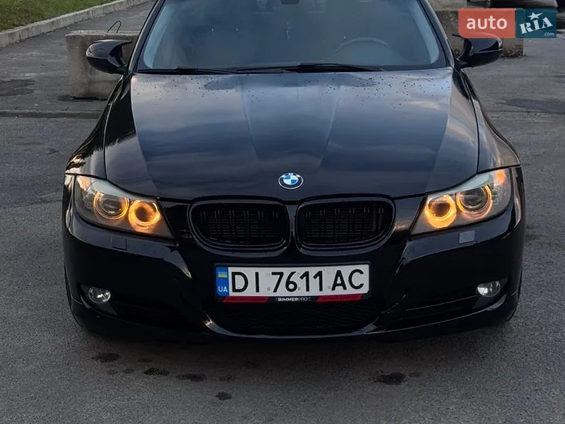 BMW 3 Series 2010