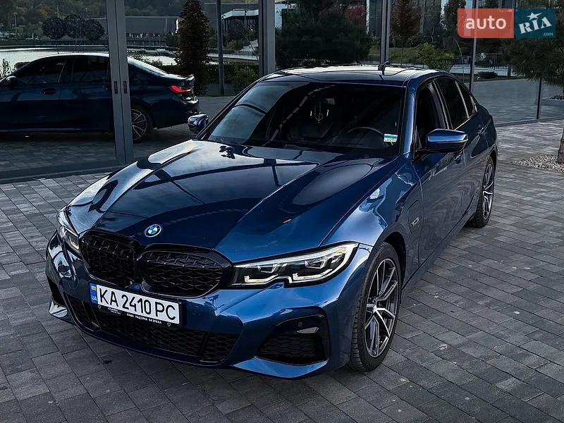 BMW 3 Series 2022