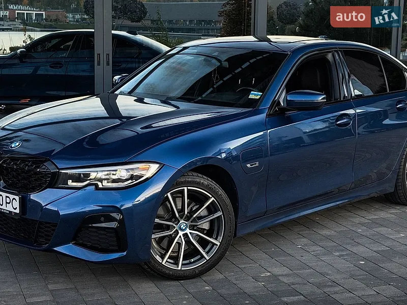 BMW 3 Series 2022