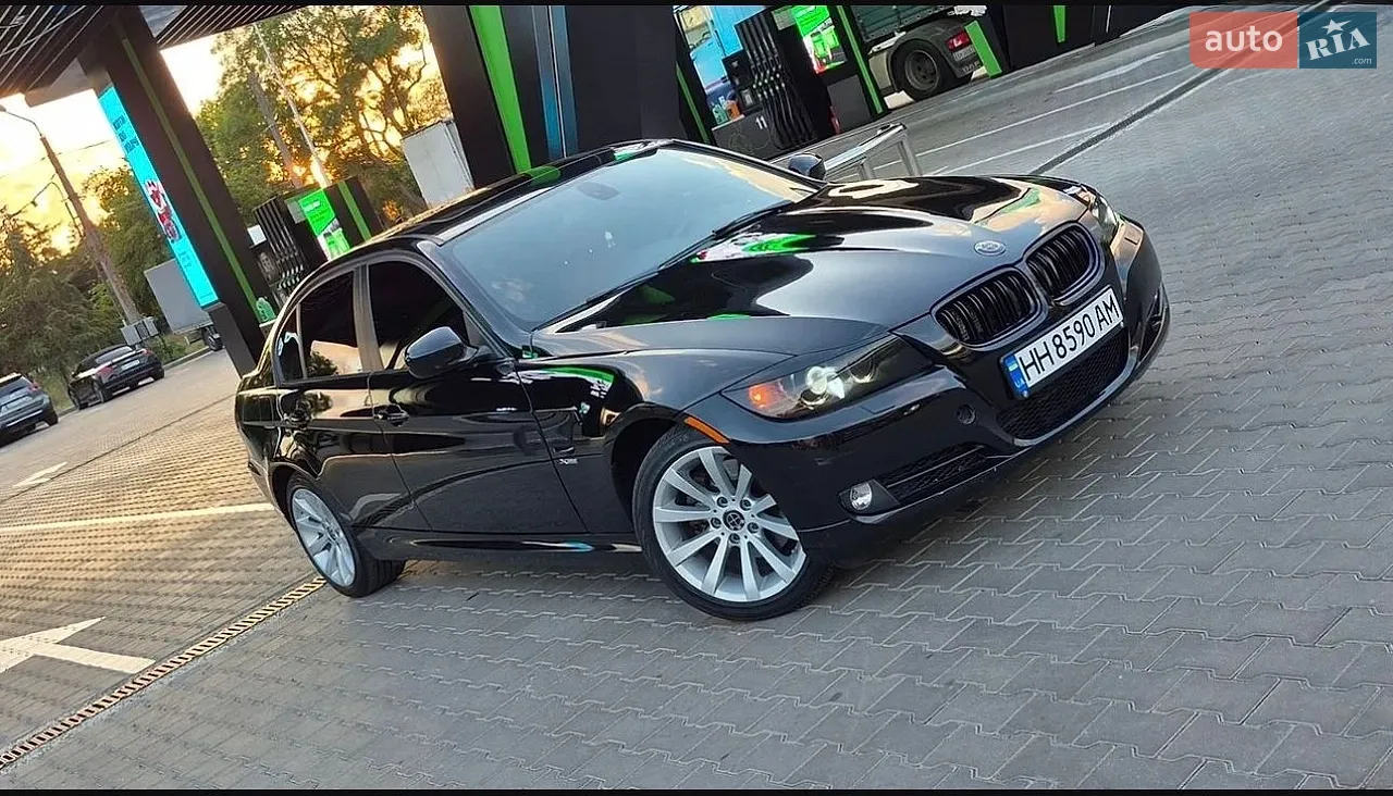 BMW 3 Series 2010