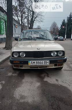 Седан BMW 318 1988 в Житомире