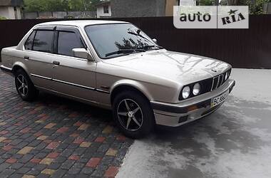 Седан BMW 318 1987 в Ивано-Франковске