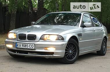 Седан BMW 318 1999 в Киеве