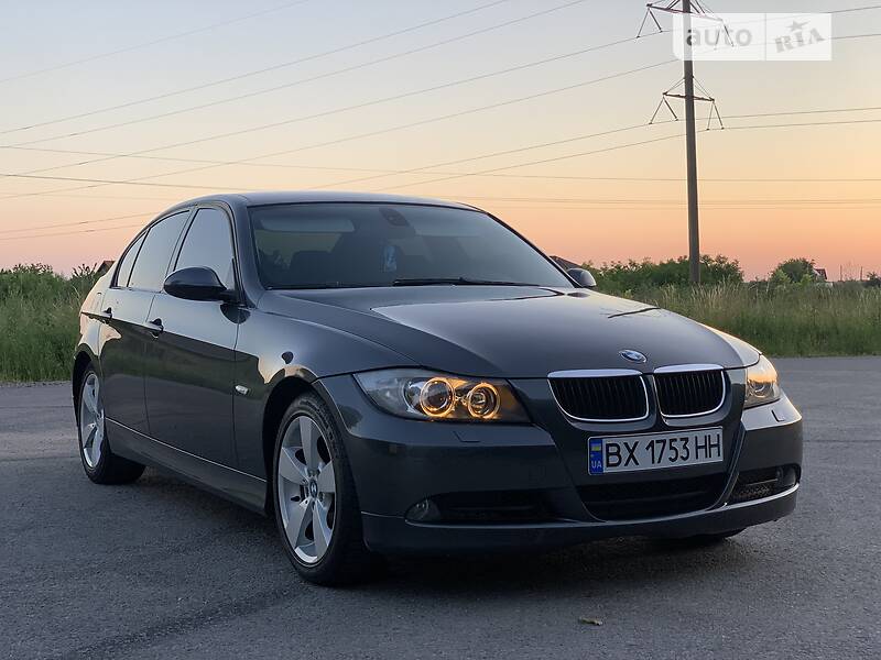 BMW 318 i E 90