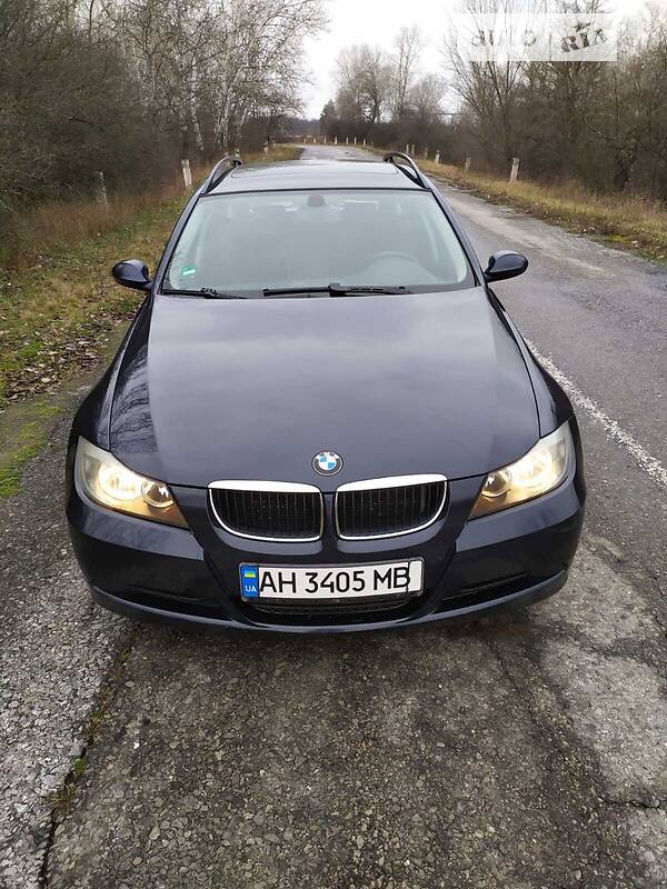 2005 BMW 320, VIN WBAVR71000KS94293:plate — фото 1 (autoria)