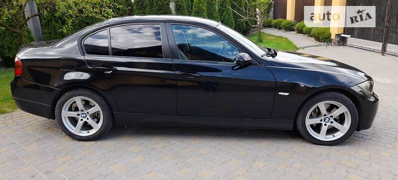BMW 320