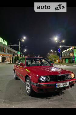 Унiверсал BMW 320 1989 в Вишгороді