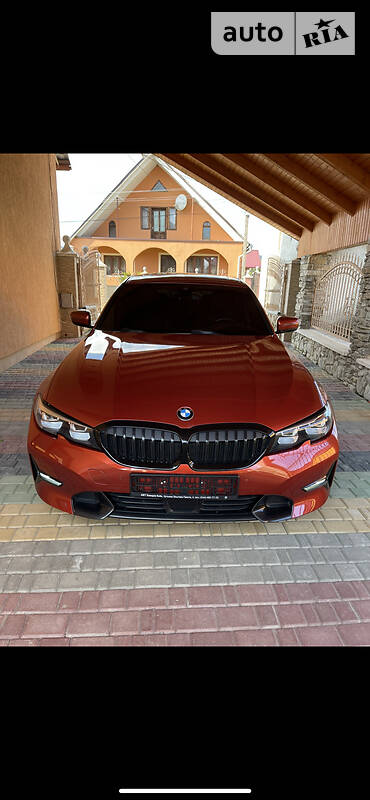 BMW 330