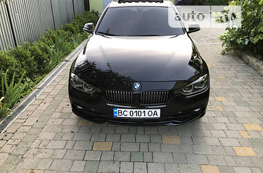 Седан BMW 330 2016 в Львове