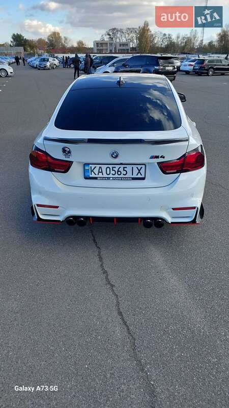 Купе BMW 4 Series 2015 в Киеве