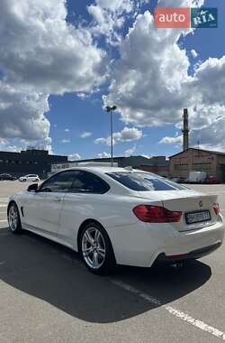 Купе BMW 4 Series 2015 в 