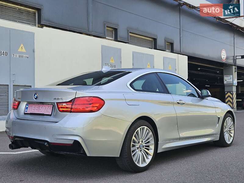 Купе BMW 4 Series 2015 в Киеве