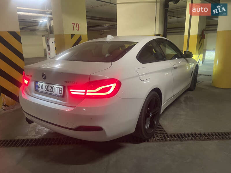 Купе BMW 4 Series 2017 в Киеве