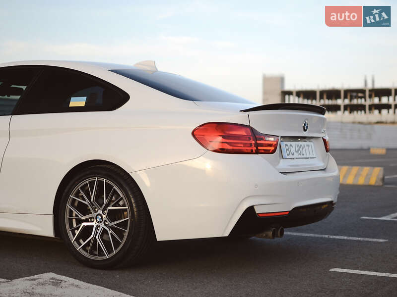 Купе BMW 4 Series 2013 в Львові фото 18 Купе BMW 4 Series 2013 в Львові