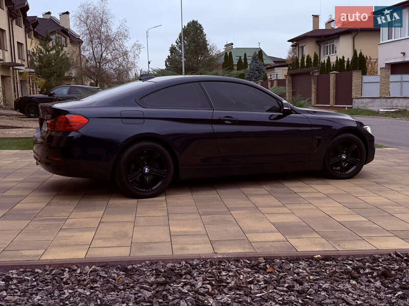 Купе BMW 4 Series 2013 в Києві