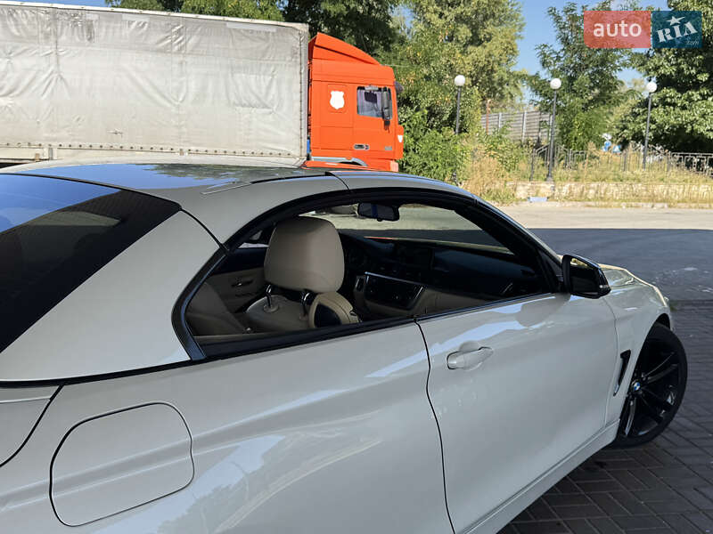 Кабриолет BMW 4 Series 2013 в Киеве