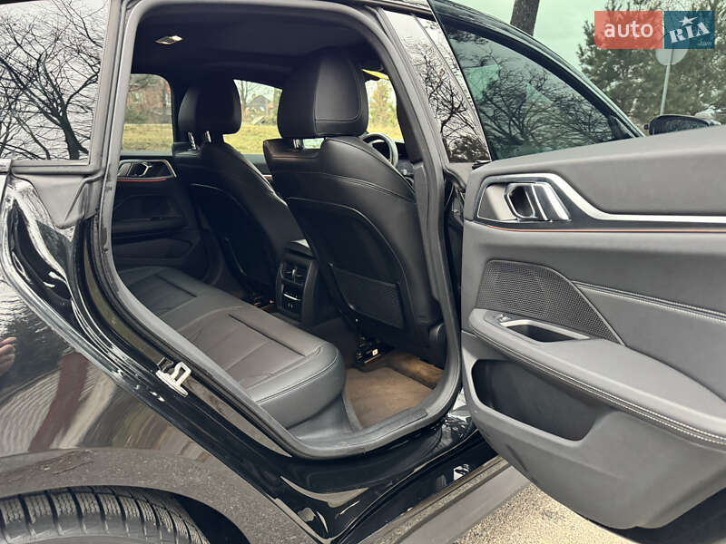 Купе BMW 4 Series 2022 в Вышгороде