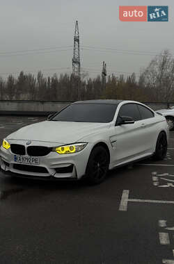 Купе BMW 4 Series 2015 в Києві