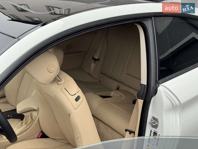 Купе BMW 4 Series 2015 в Виннице