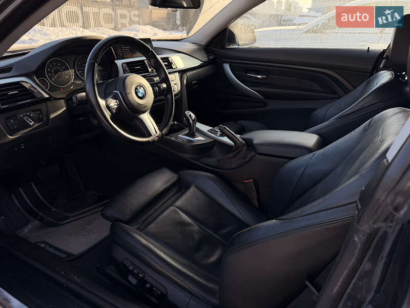 Купе BMW 4 Series 2015 в Києві
