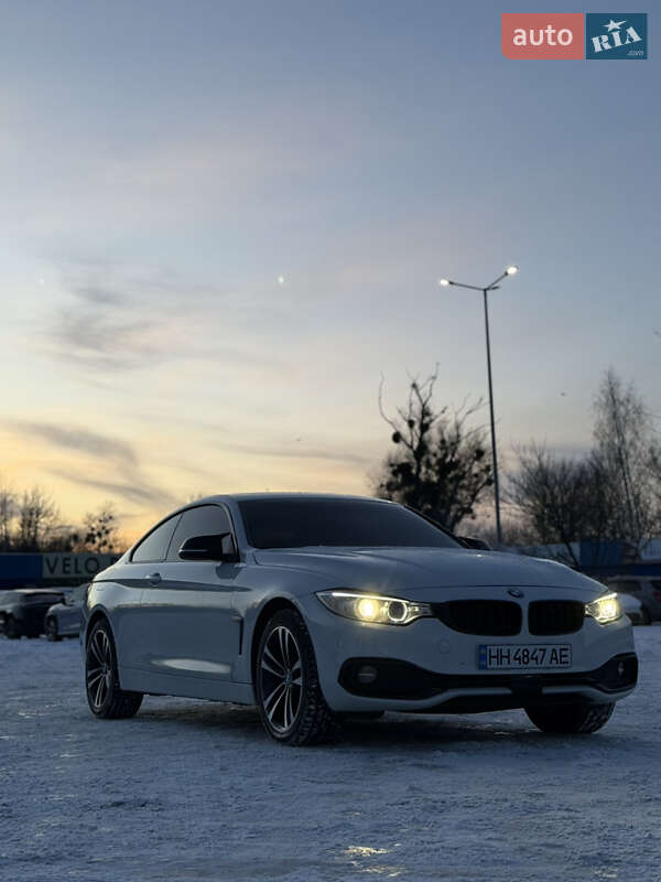 Купе BMW 4 Series 2017 в Киеве
