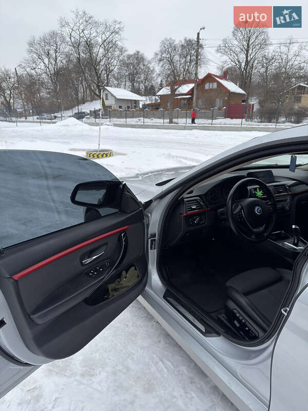 Купе BMW 4 Series 2015 в Калуше