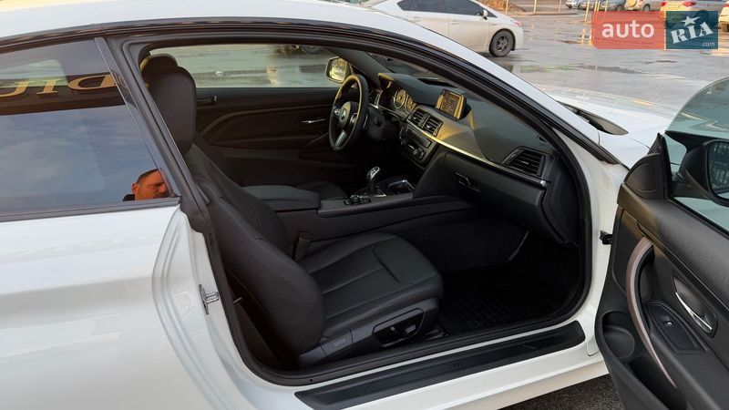 Купе BMW 4 Series 2014 в Киеве