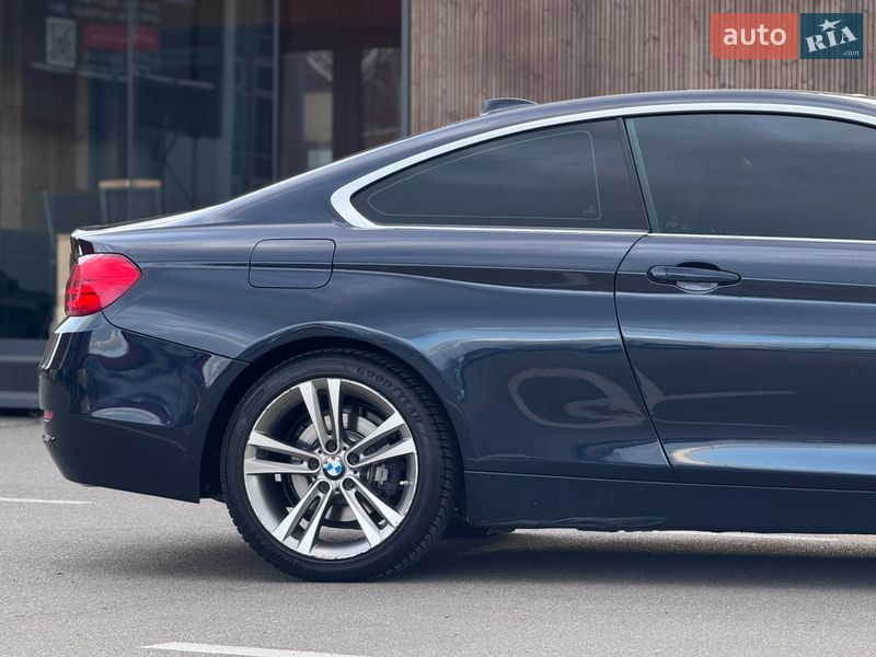 Купе BMW 4 Series 2015 в Києві