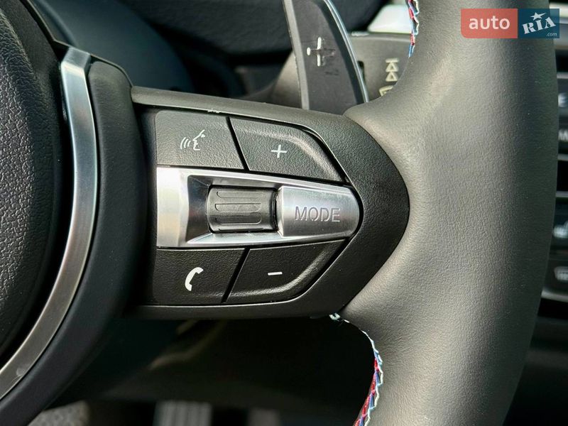 Кабріолет BMW 4 Series 2014 в Києві фото 33 Кабріолет BMW 4 Series 2014 в Києві