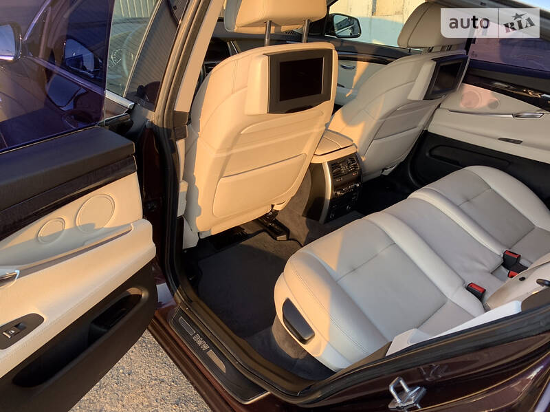 Хетчбек BMW 5 Series GT 2011 в Дніпрі