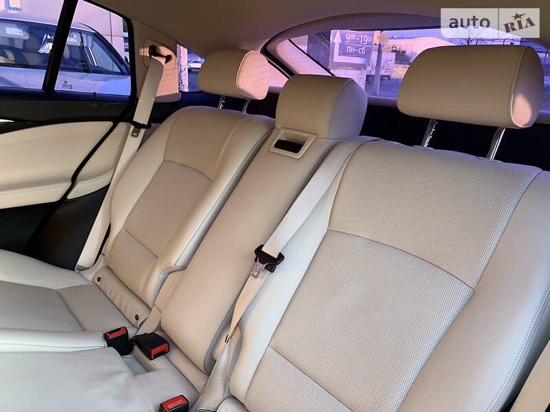 Хетчбек BMW 5 Series GT 2011 в Дніпрі