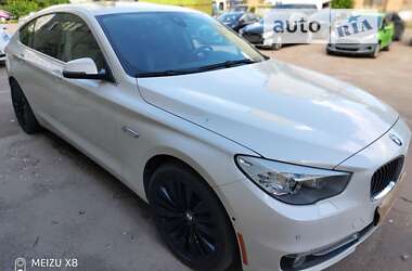 Ліфтбек BMW 5 Series GT 2016 в 