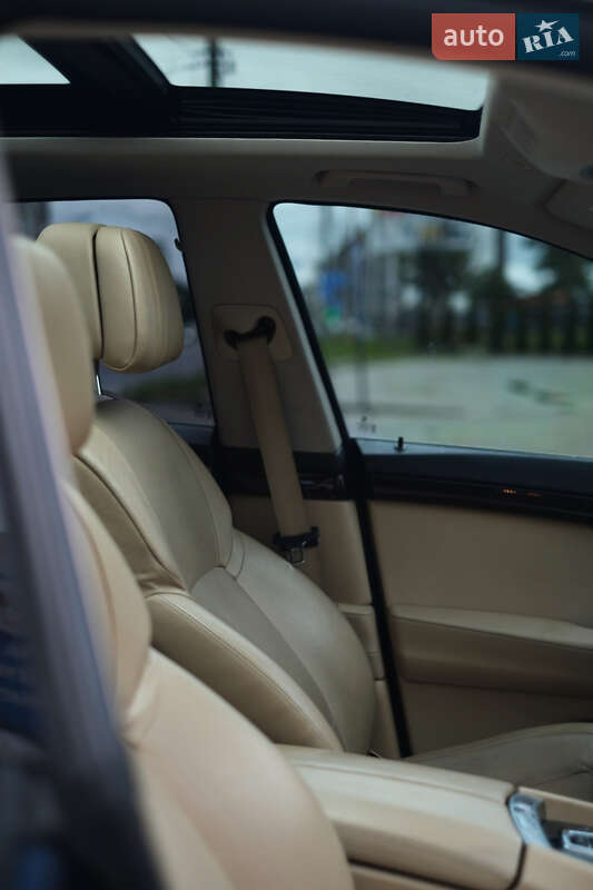 Лифтбек BMW 5 Series GT 2010 в Львове